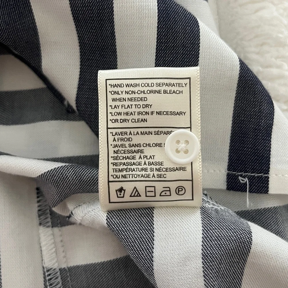 Evereve BB Dakota Seas The Day Navy & White Striped Button Down Tank Top Size L - Picture 9 of 11